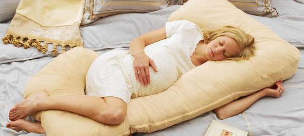 Картинки по запросу подушка для беременных преимущества